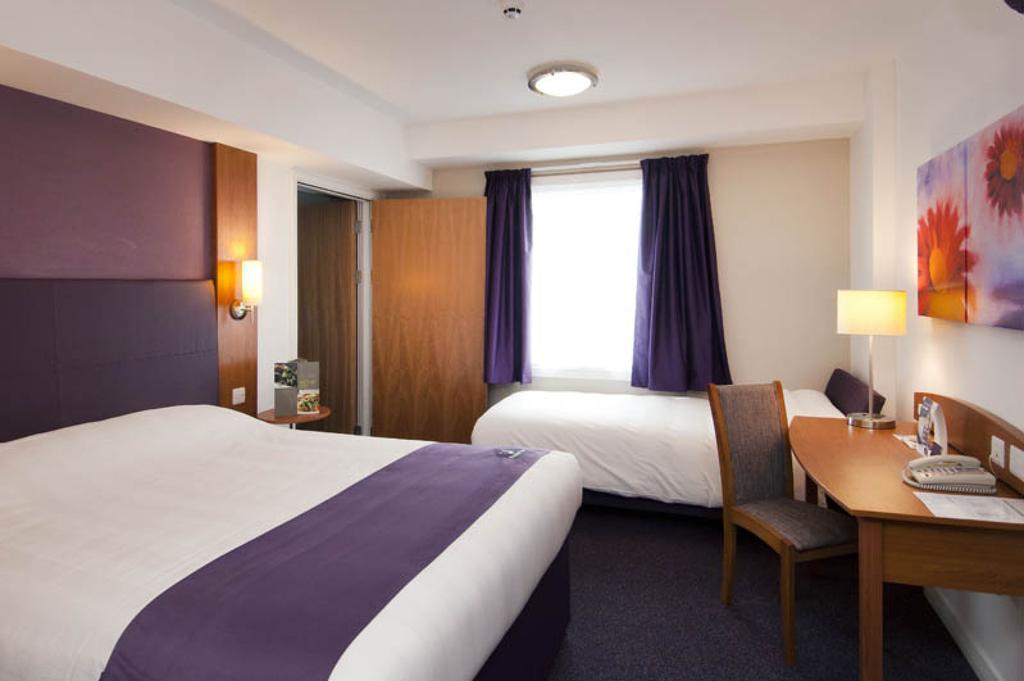 Premier Inn Birmingham City - Waterloo St Quarto foto